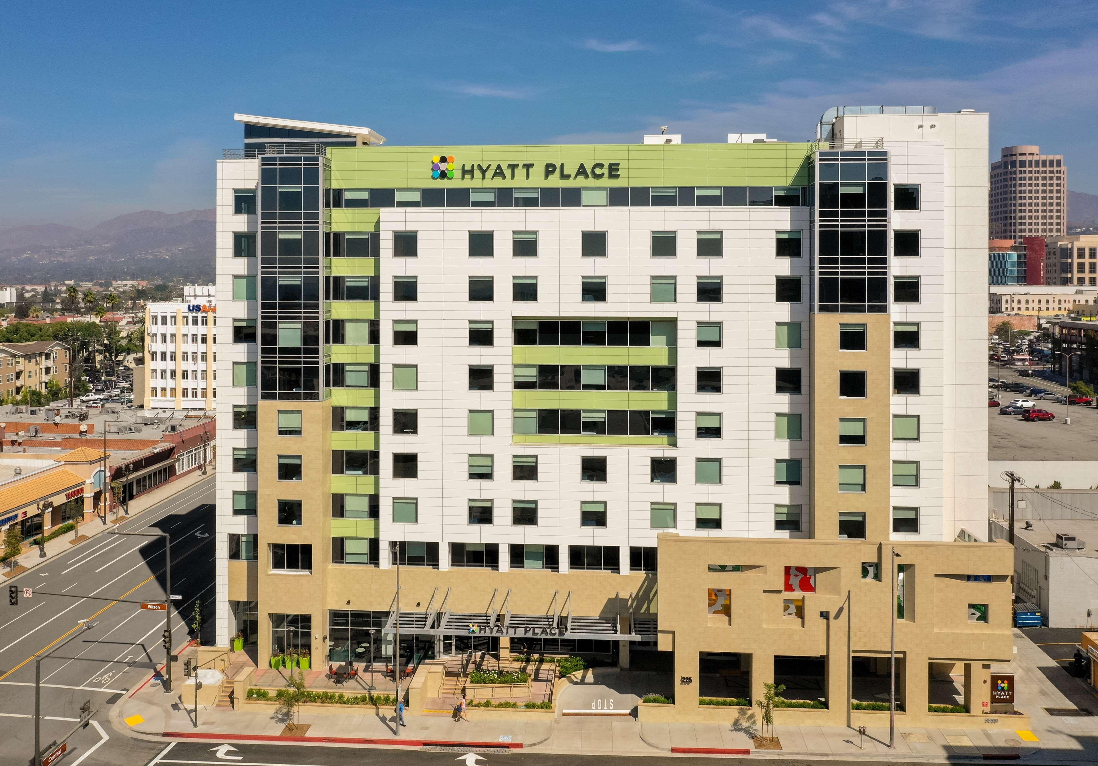 Отель Hyatt Place Glendale/Los Angeles Экстерьер фото